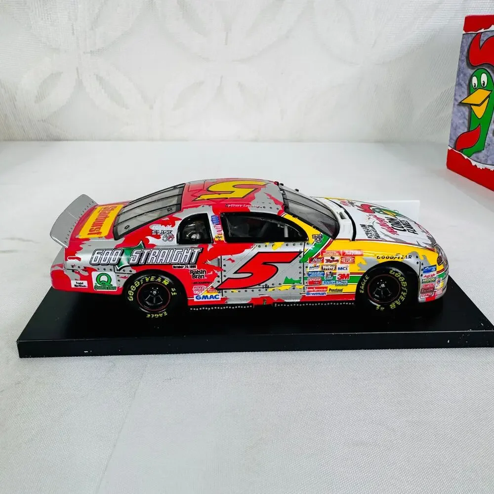 Action 1:32 '98 NASCAR Terry Labonte #5 Kellogg's Corn Flakes Iron Man Ltd. 5000